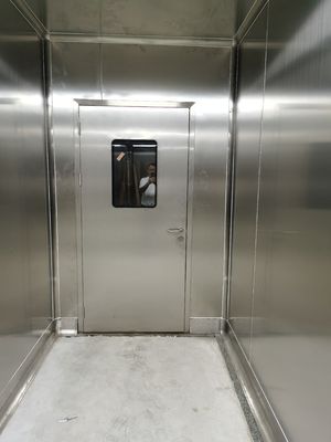 comprar GMP 304 aço inoxidável portas de sala limpa porta de entrada de balanço de metal para hospital online manufacture